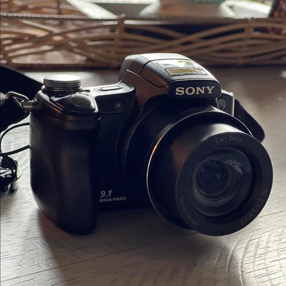 Sony Camera Super Steady Shot 📷DCS-H50 - Picture 5 of 10